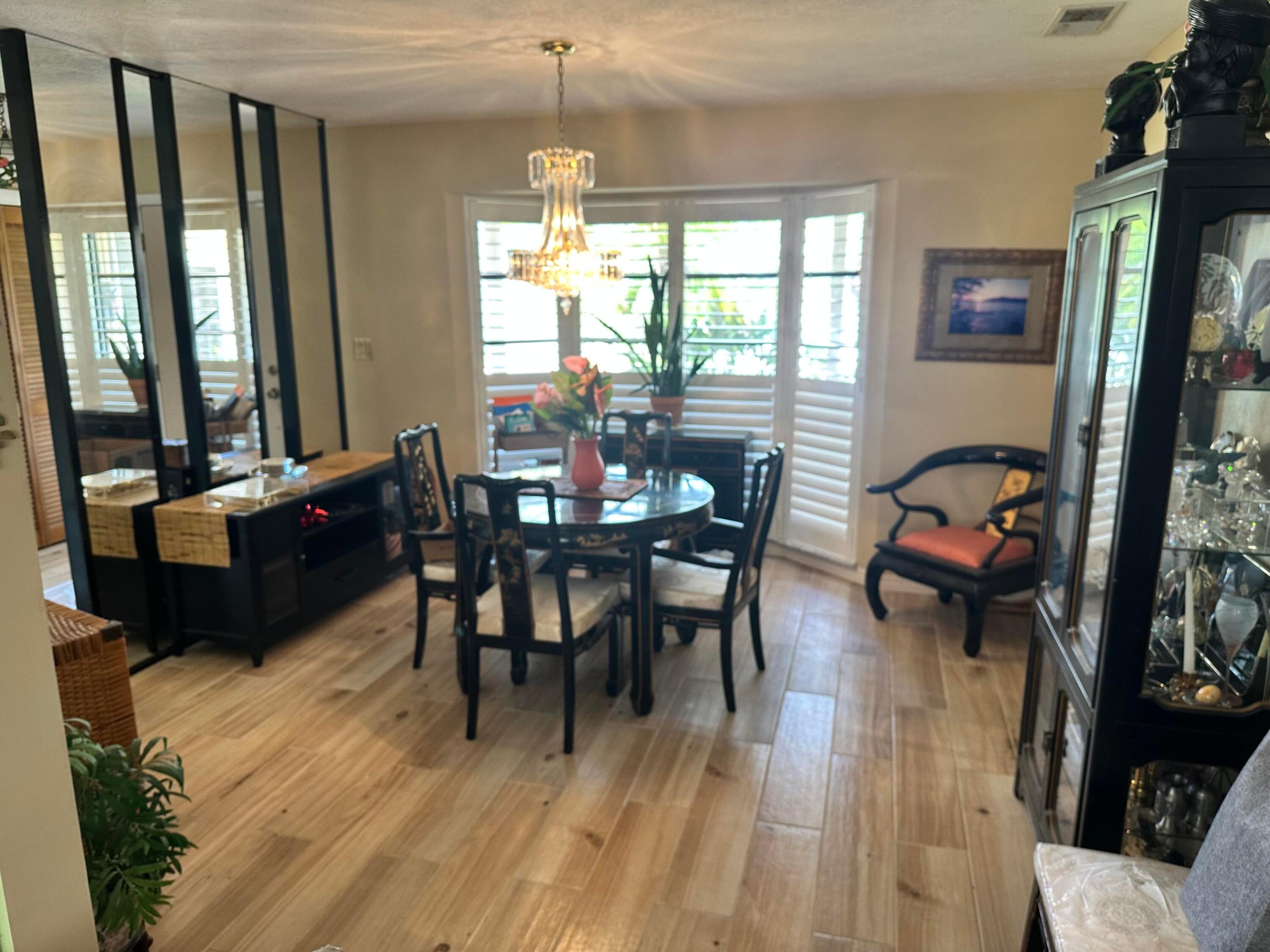TOWN AND COUNTRY ESTATES - Residential