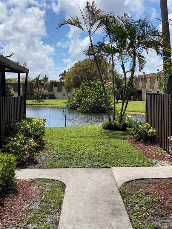 PT PAR S NORTH LAUDERDALE DIV C 72/21 B & PT TR A - Residential