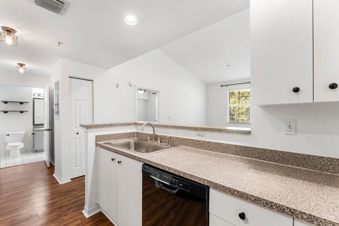 1805 N Flagler Drive 311