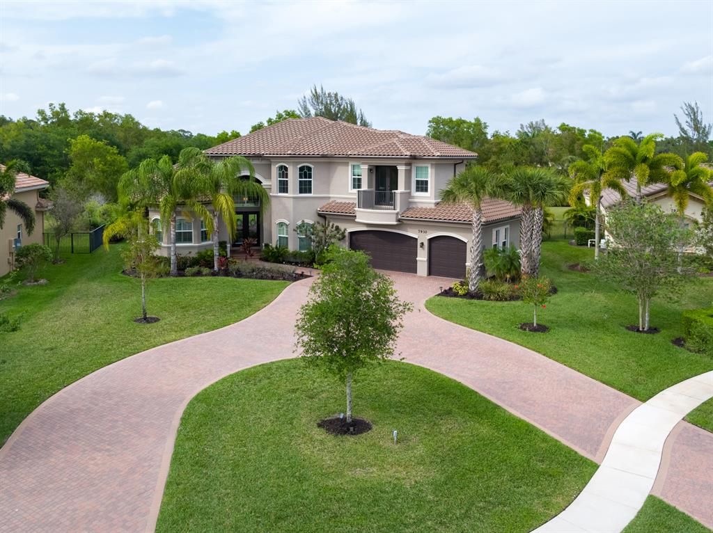 Photo of 7930 Arbor Crest Way, Palm Beach Gardens, FL 33412 (MLS # R10704957)