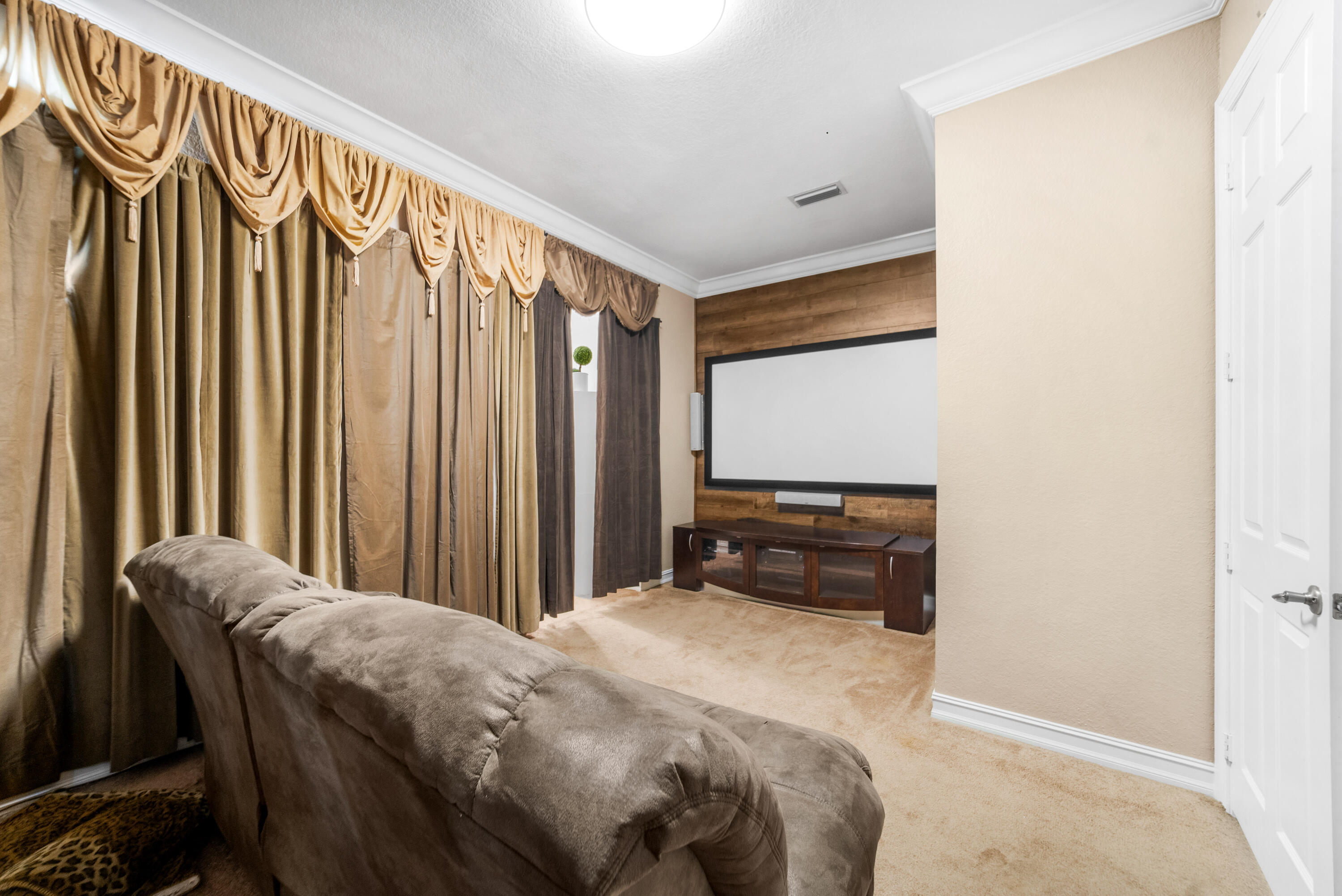 HERON BAY - Residential