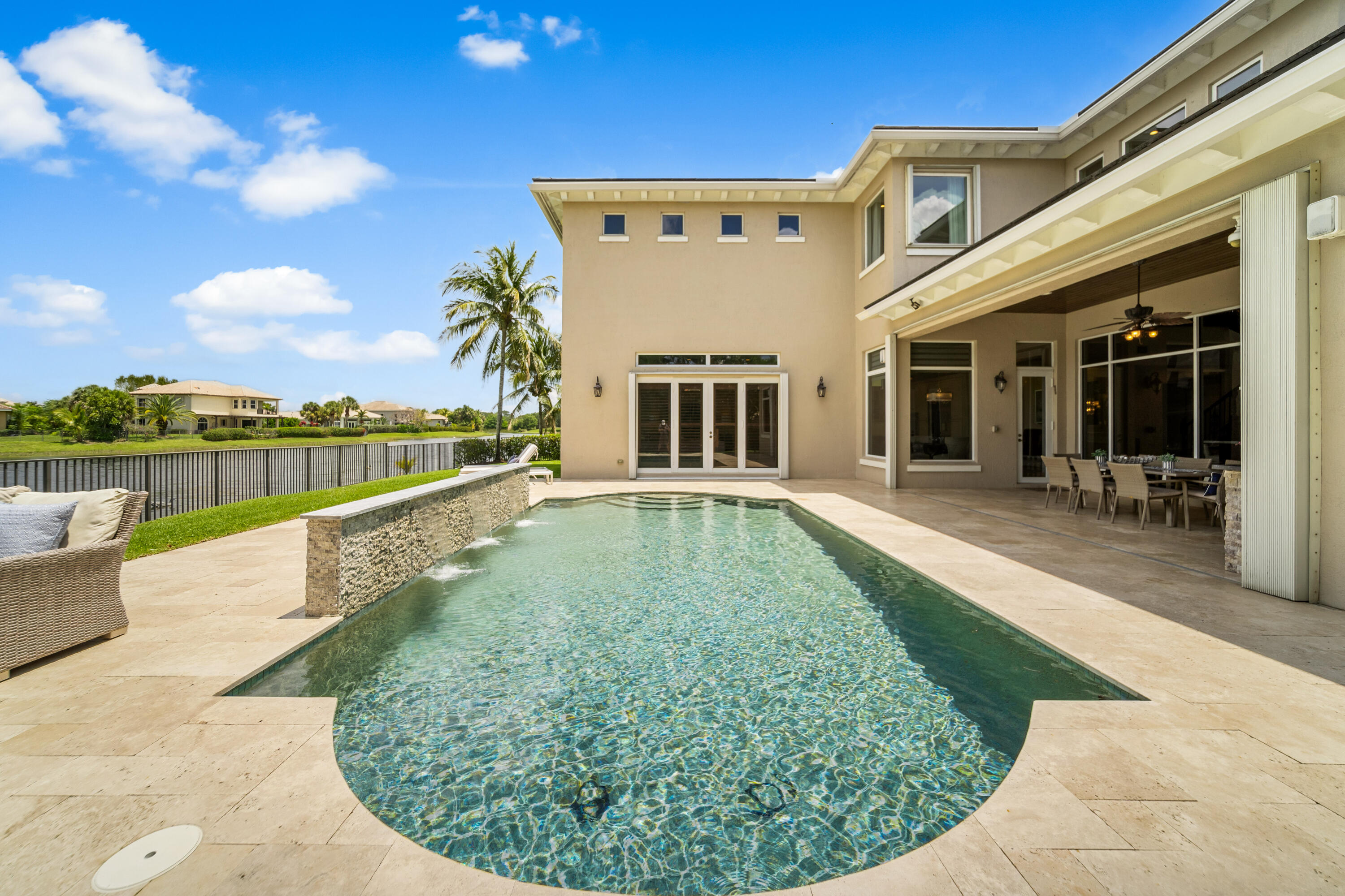 HERON BAY - Residential