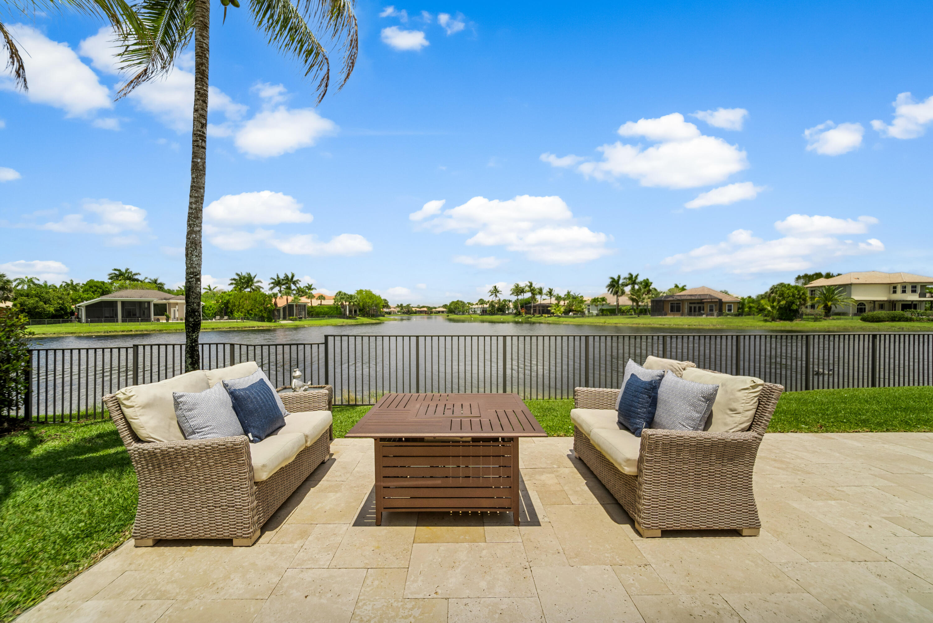 HERON BAY - Residential