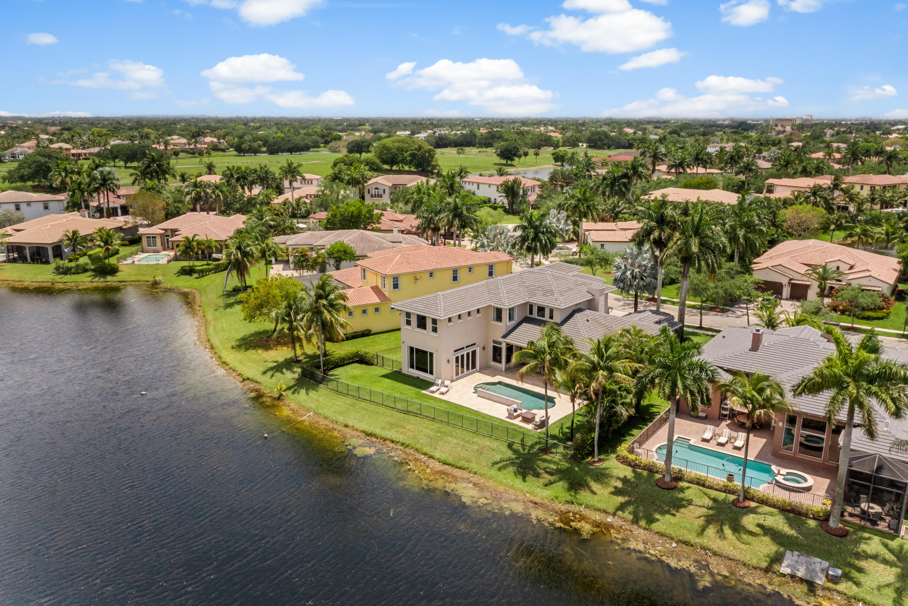HERON BAY - Residential