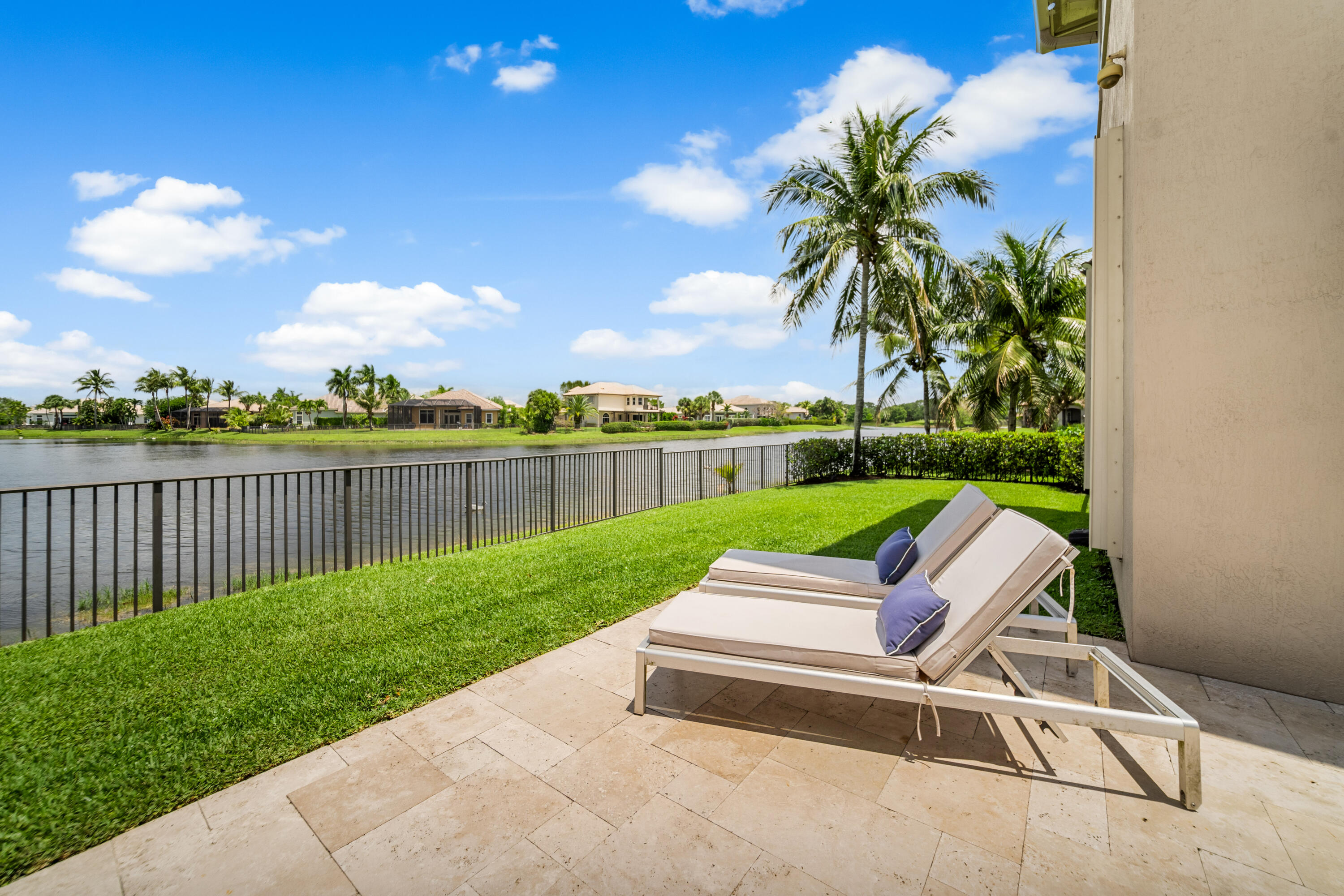 HERON BAY - Residential