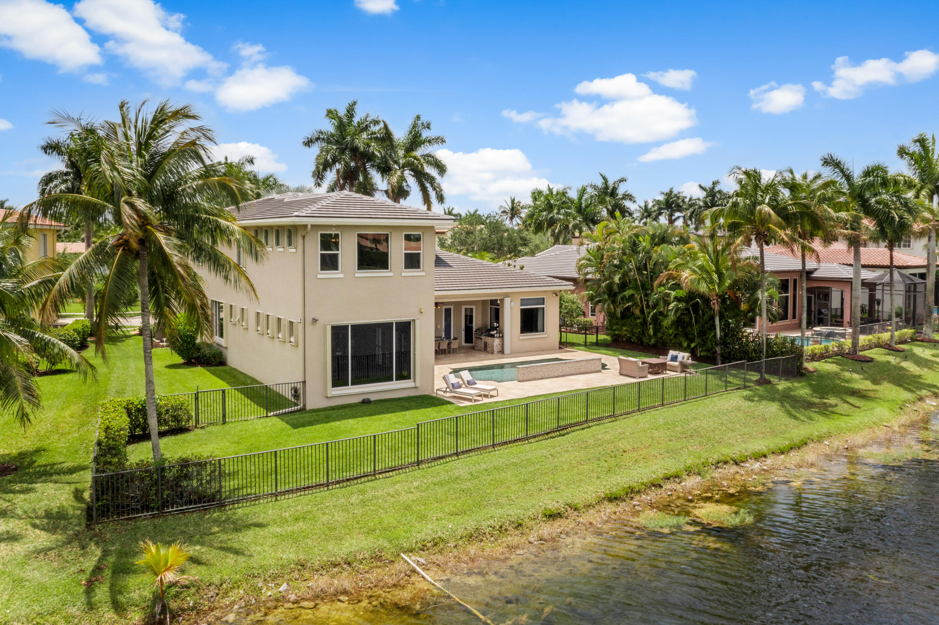 HERON BAY - Residential