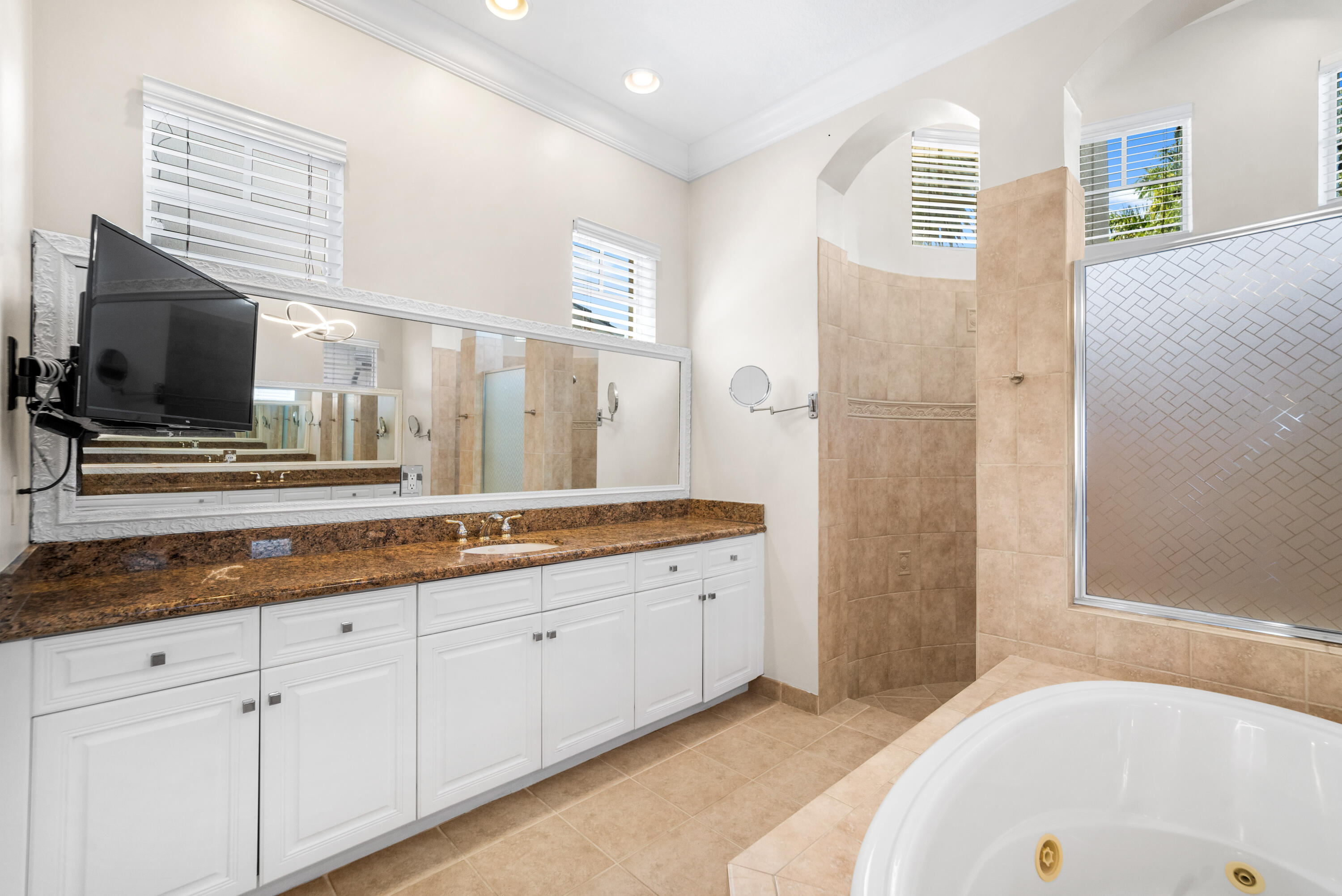 HERON BAY - Residential