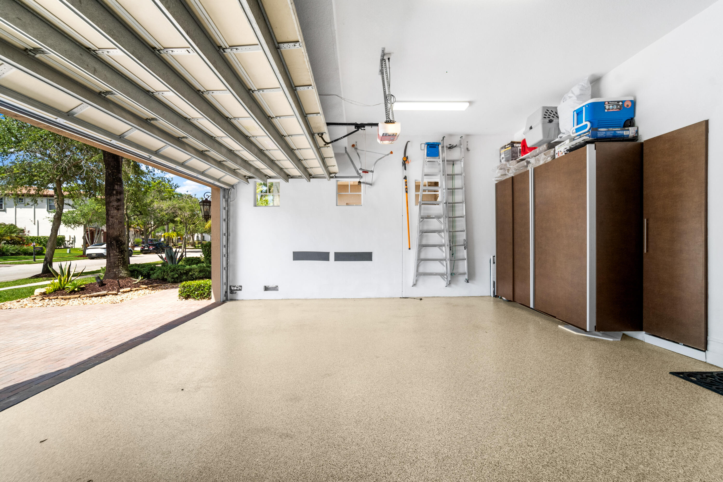 HERON BAY - Residential