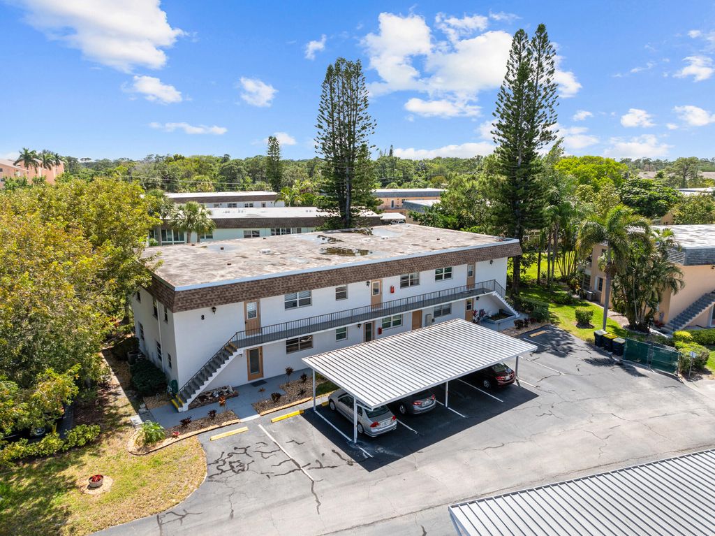 Photo of 2950 SE Ocean Boulevard #8-5, Stuart, FL 34996 (MLS # R11077456)