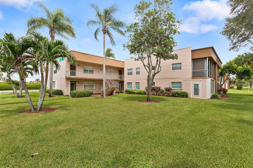 KINGS POINT FLANDERS CONDOS - Residential