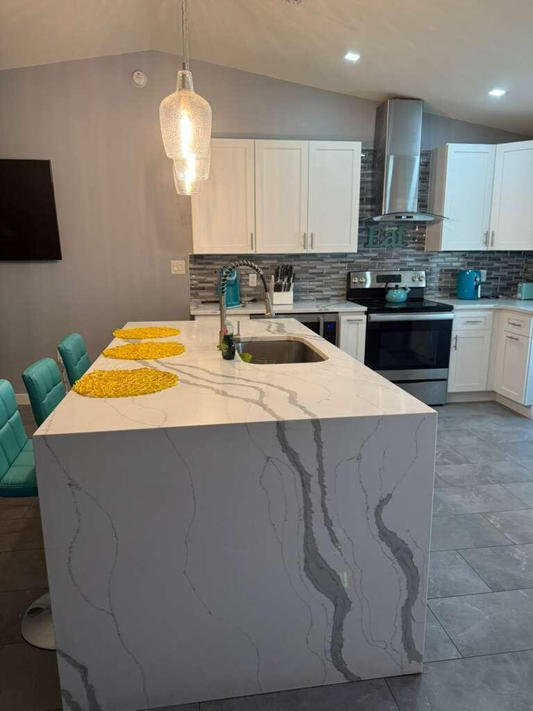 PORT MALABAR UNIT 20 - Residential Lease