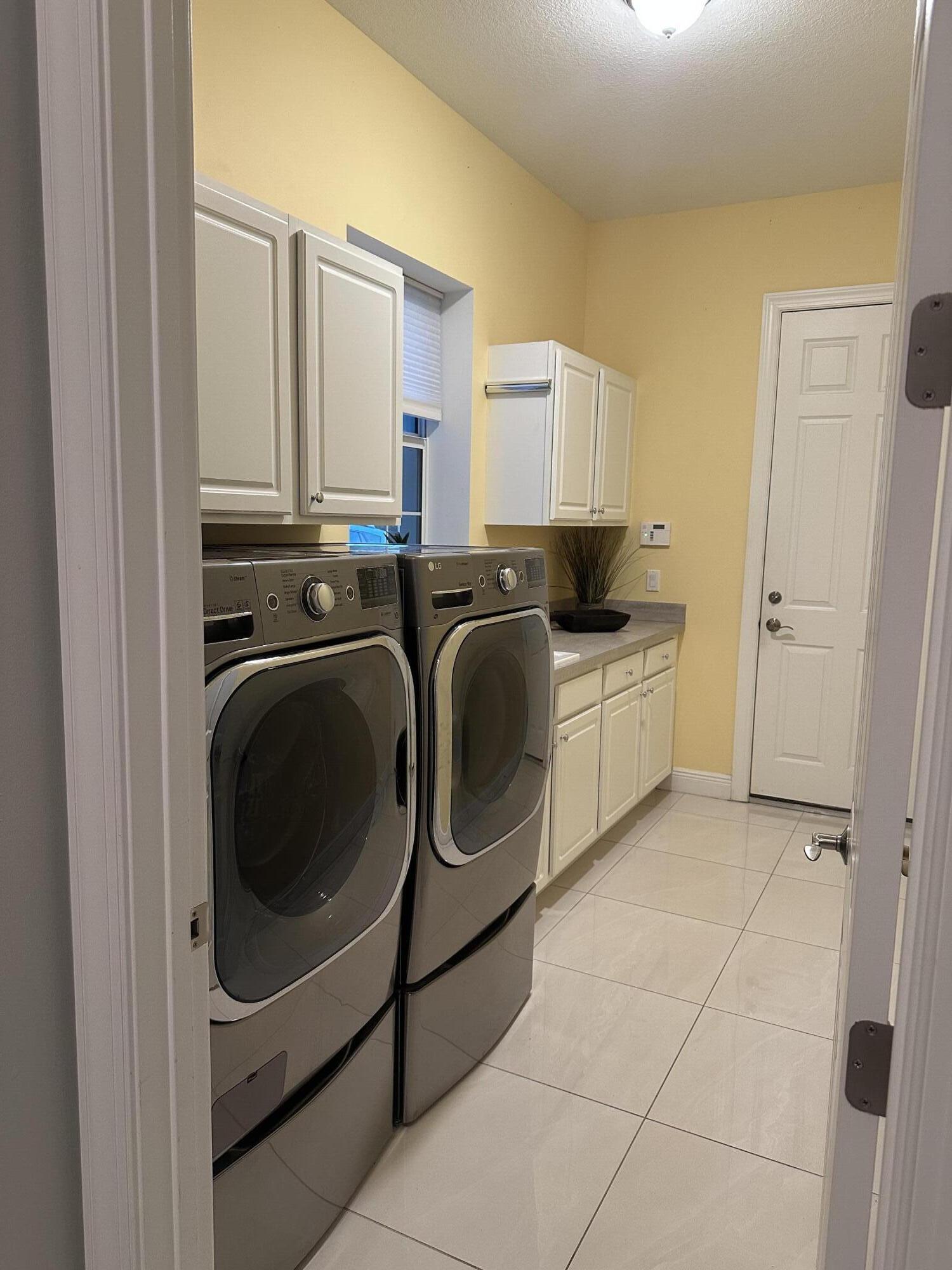 VERANO PUD NO. 1 PLAT NO. 17 - Residential