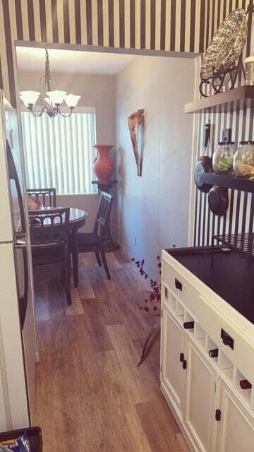 MURRY HILLS APT BLDG COND - Residential