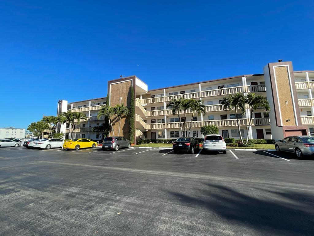 CENTURY VILLAGE - Residential