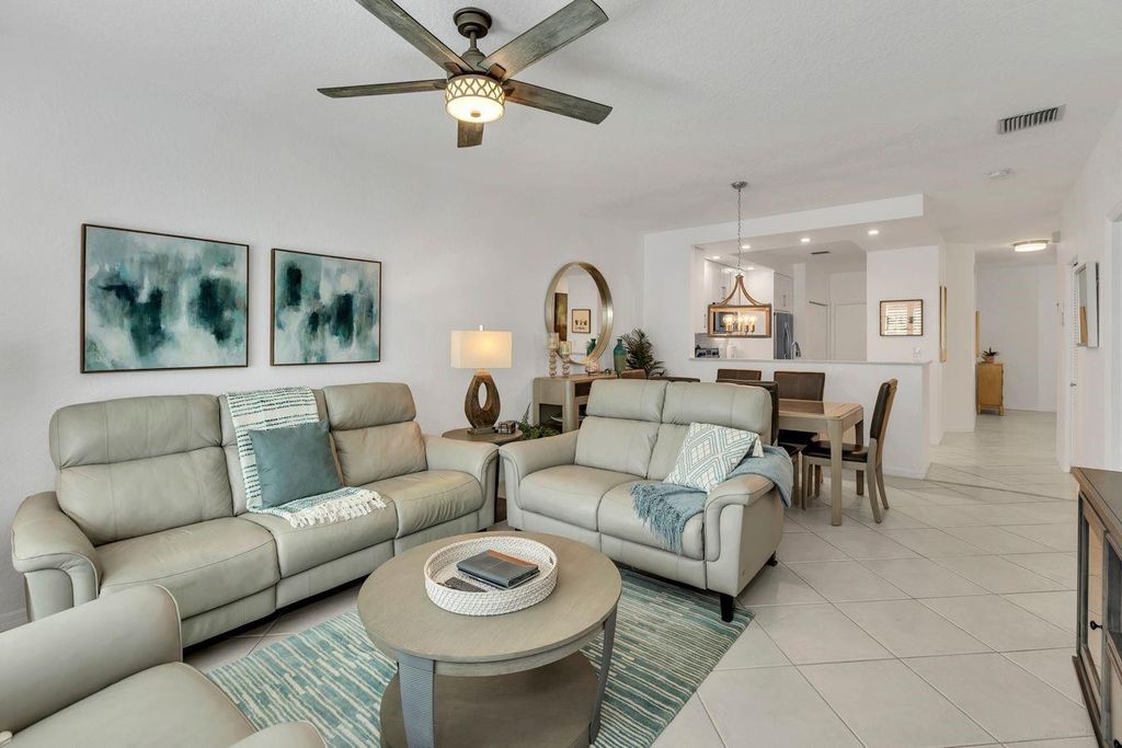 Photo of 4212 SW 11th Street, Deerfield Beach, FL 33442 (MLS # F10549976)