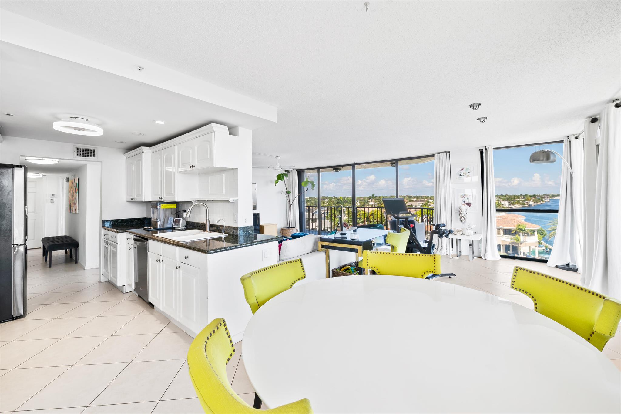 PORTA BELLA EAST AND PORT - Residential