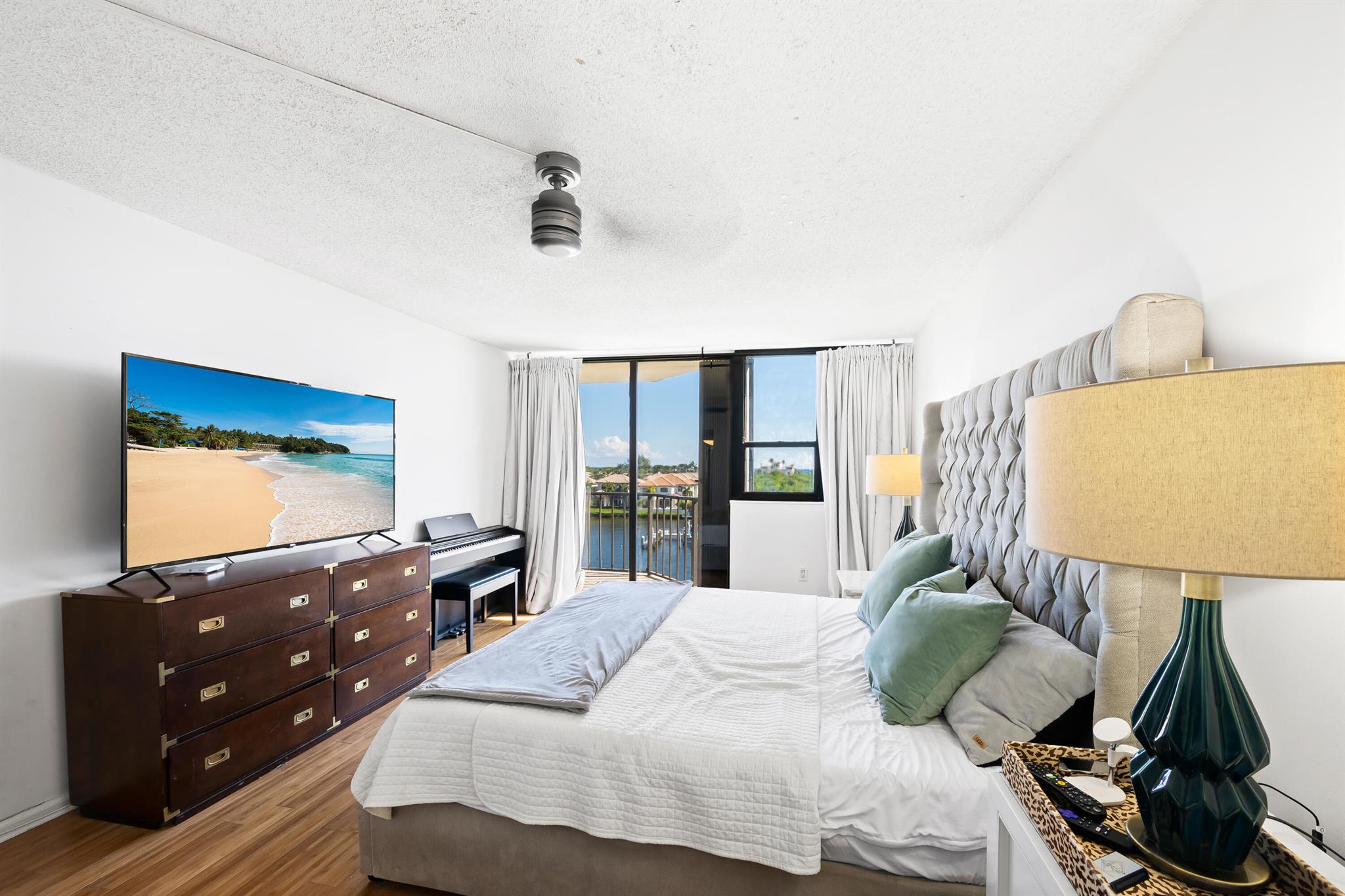 PORTA BELLA EAST AND PORT - Residential