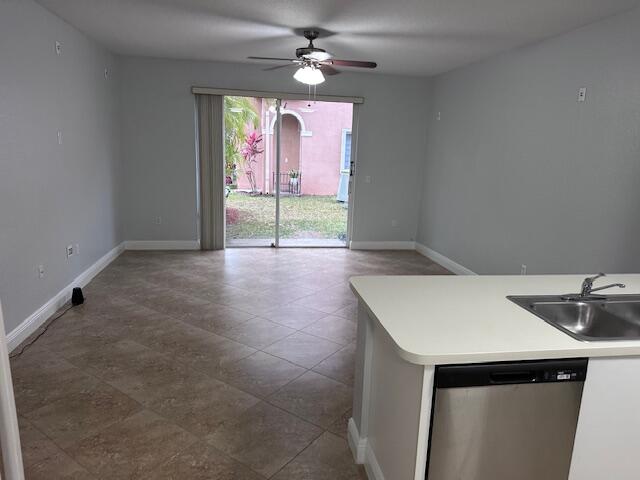 7914 Catalina Circle