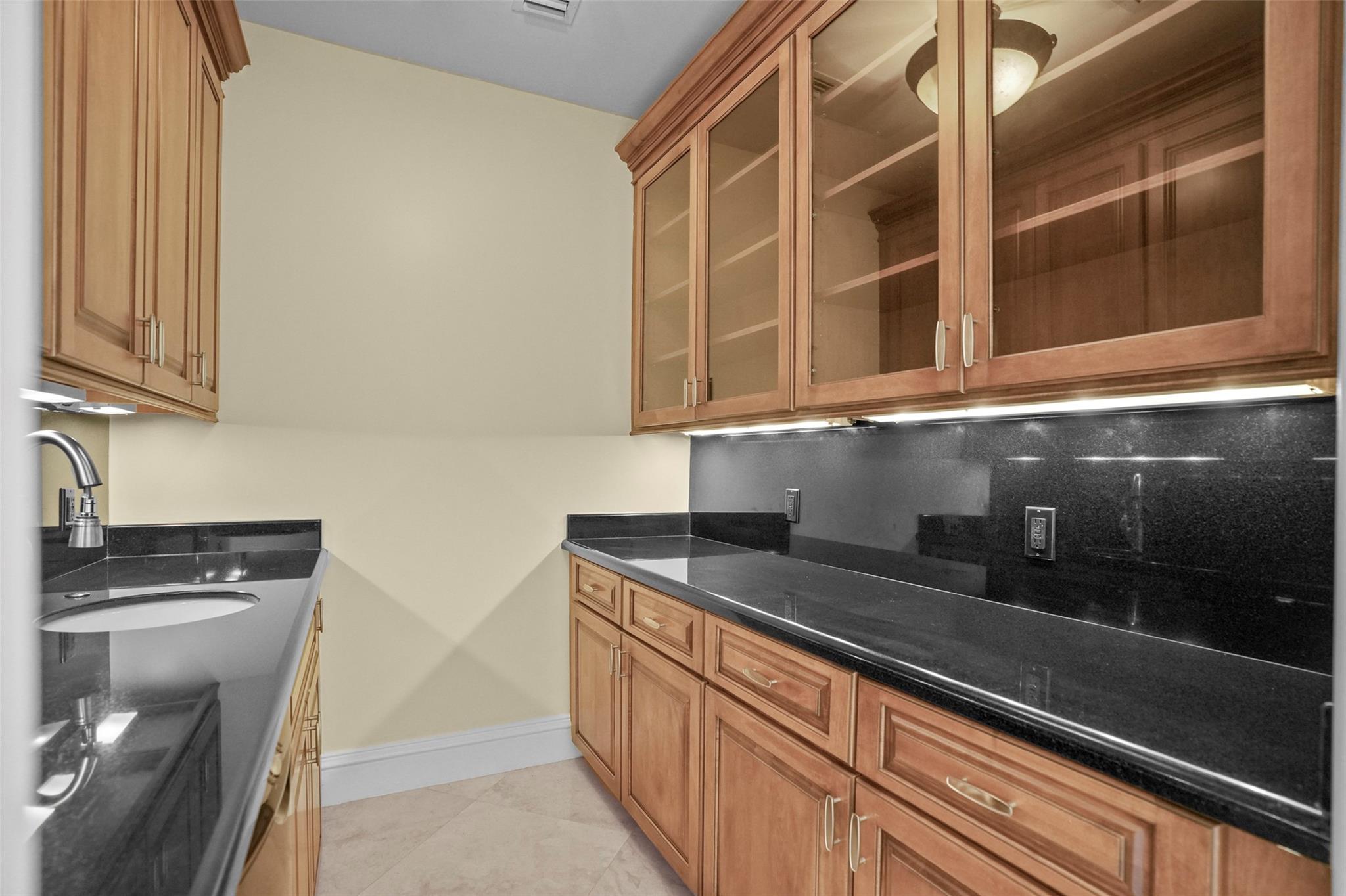 LANDINGS SECOND SEC - Residential