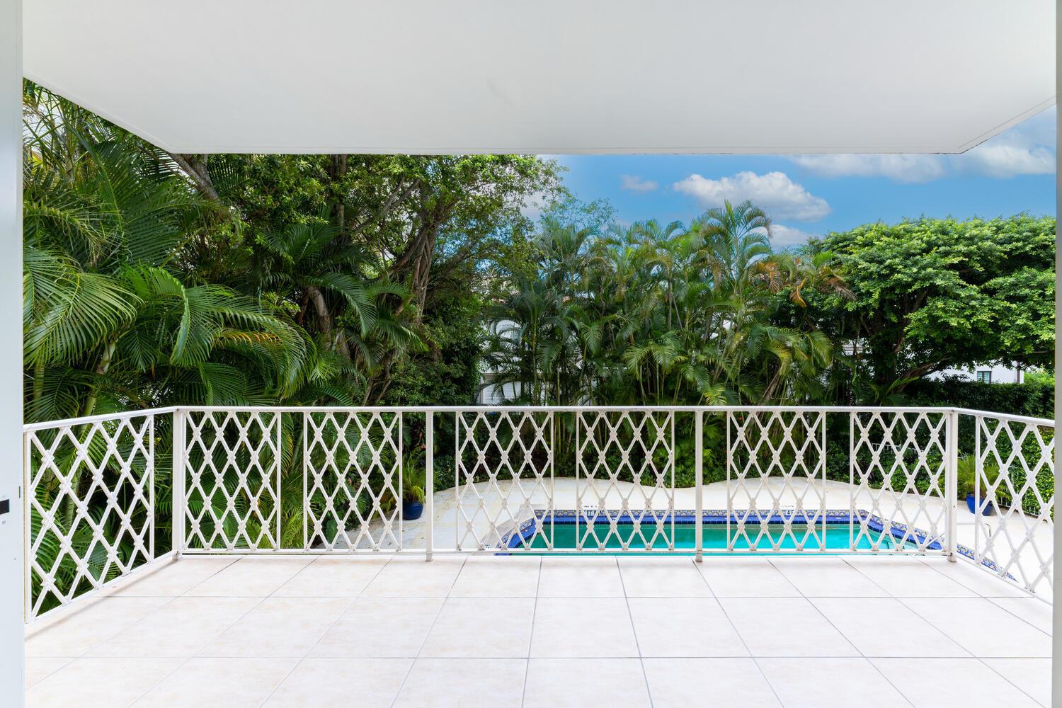 ELIOT HOUSE CONDO - Residential Lease