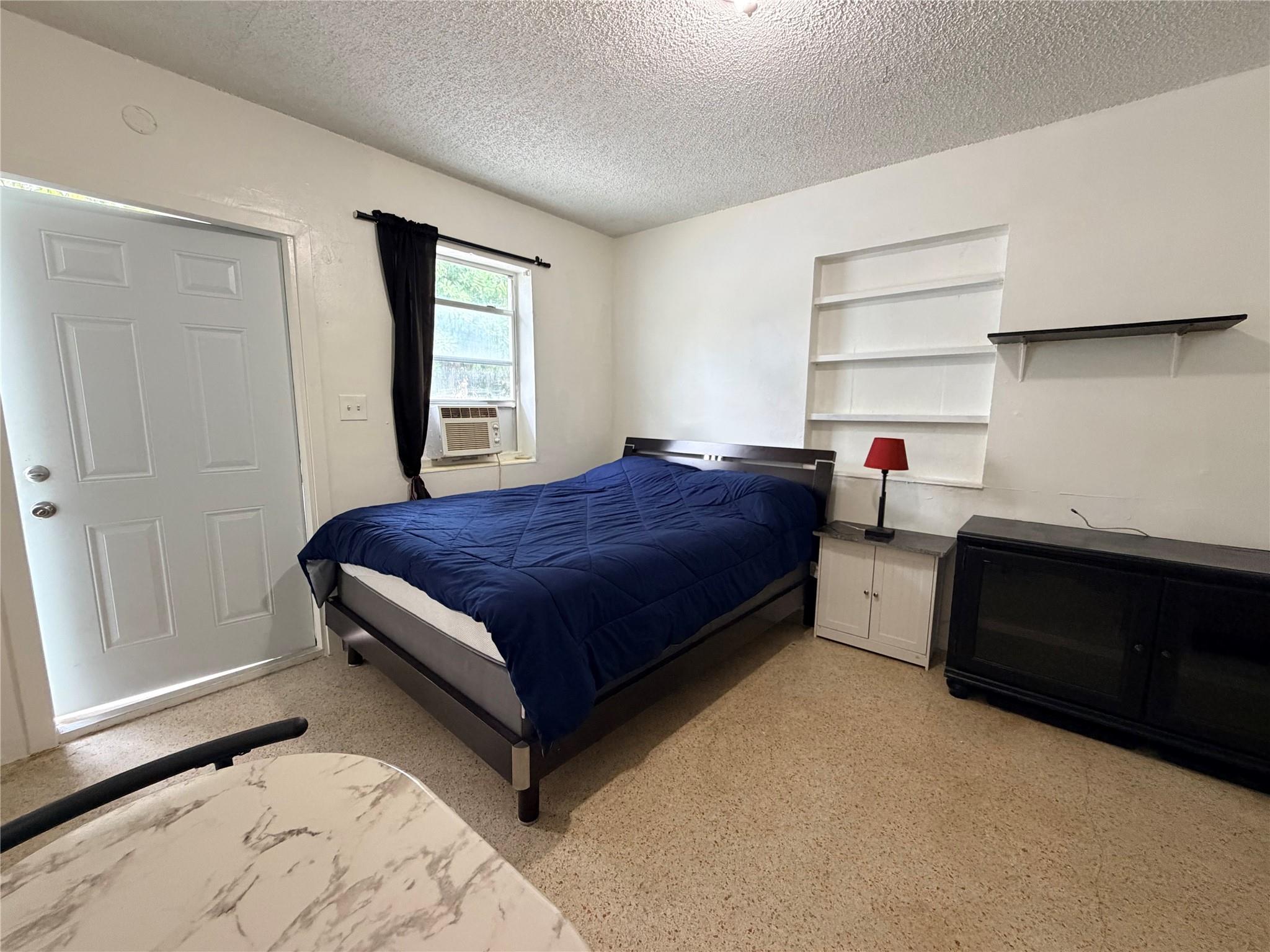 ST JAMES PARK WEST ADD - Residential Lease