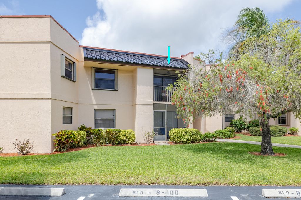 Photo of 2083 NE Collins Circle #8-100, Jensen Beach, FL 34957 (MLS # B26012687)