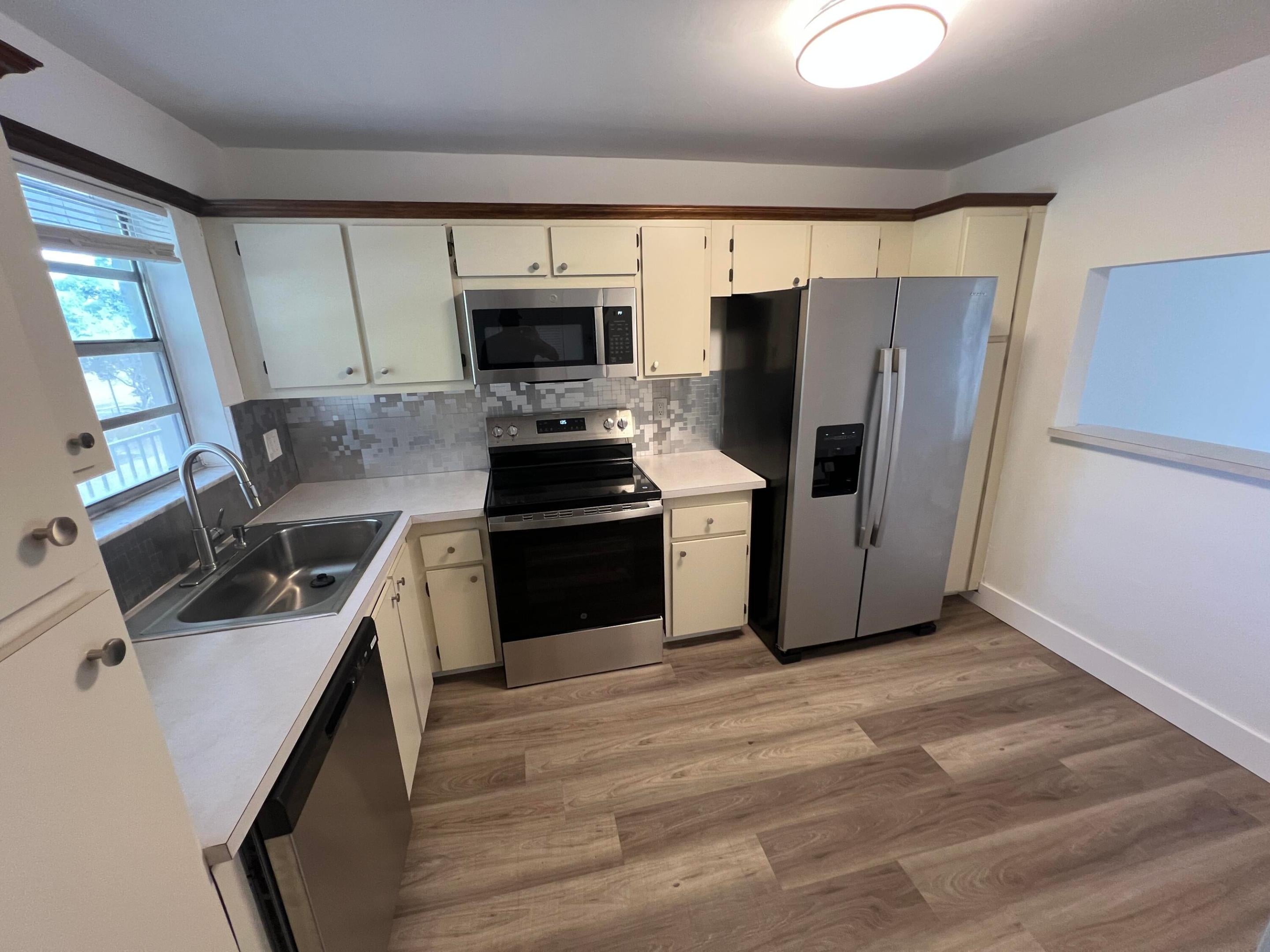 601 S STATE ROAD 7 2H