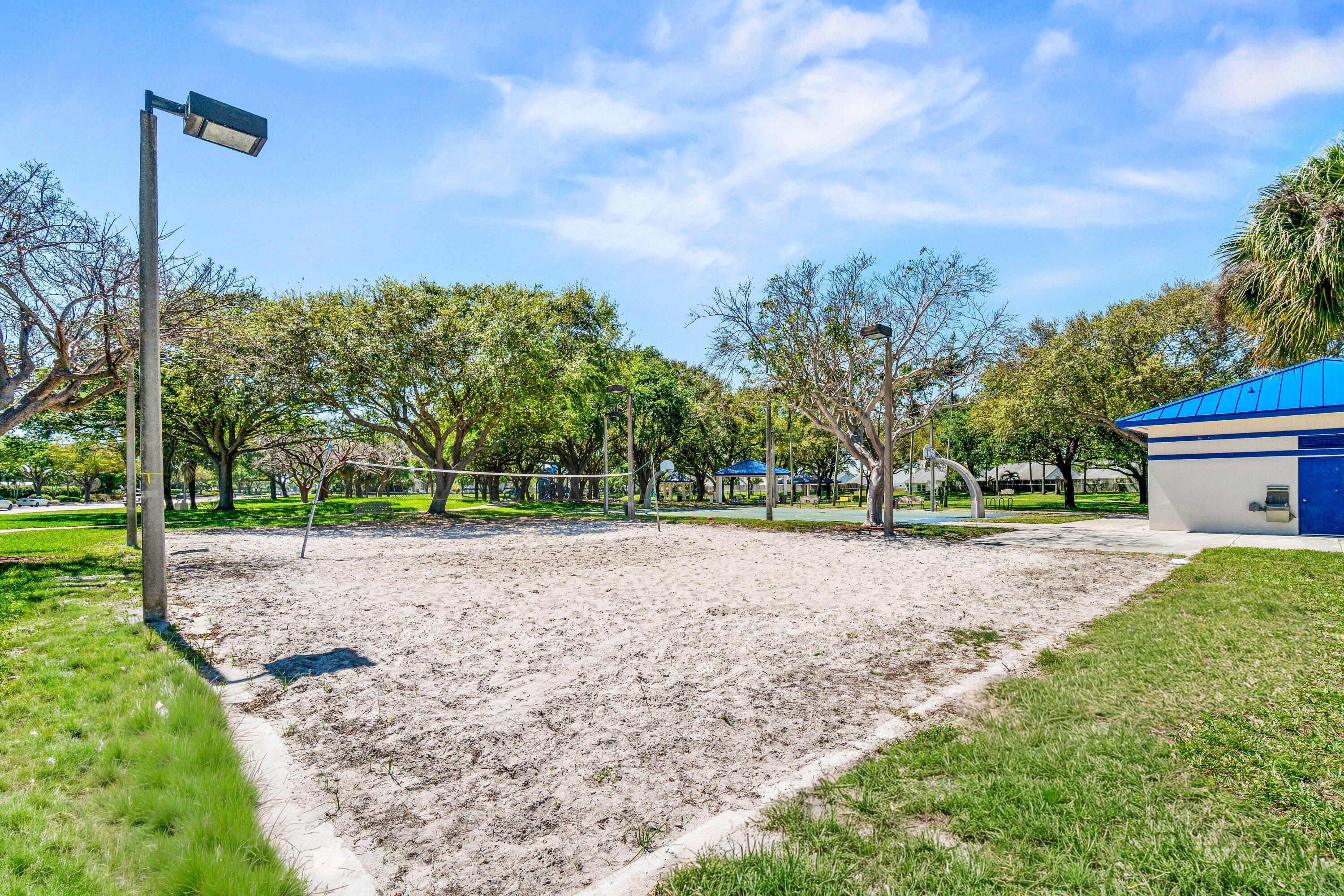 MEADOW LAKE - Residential