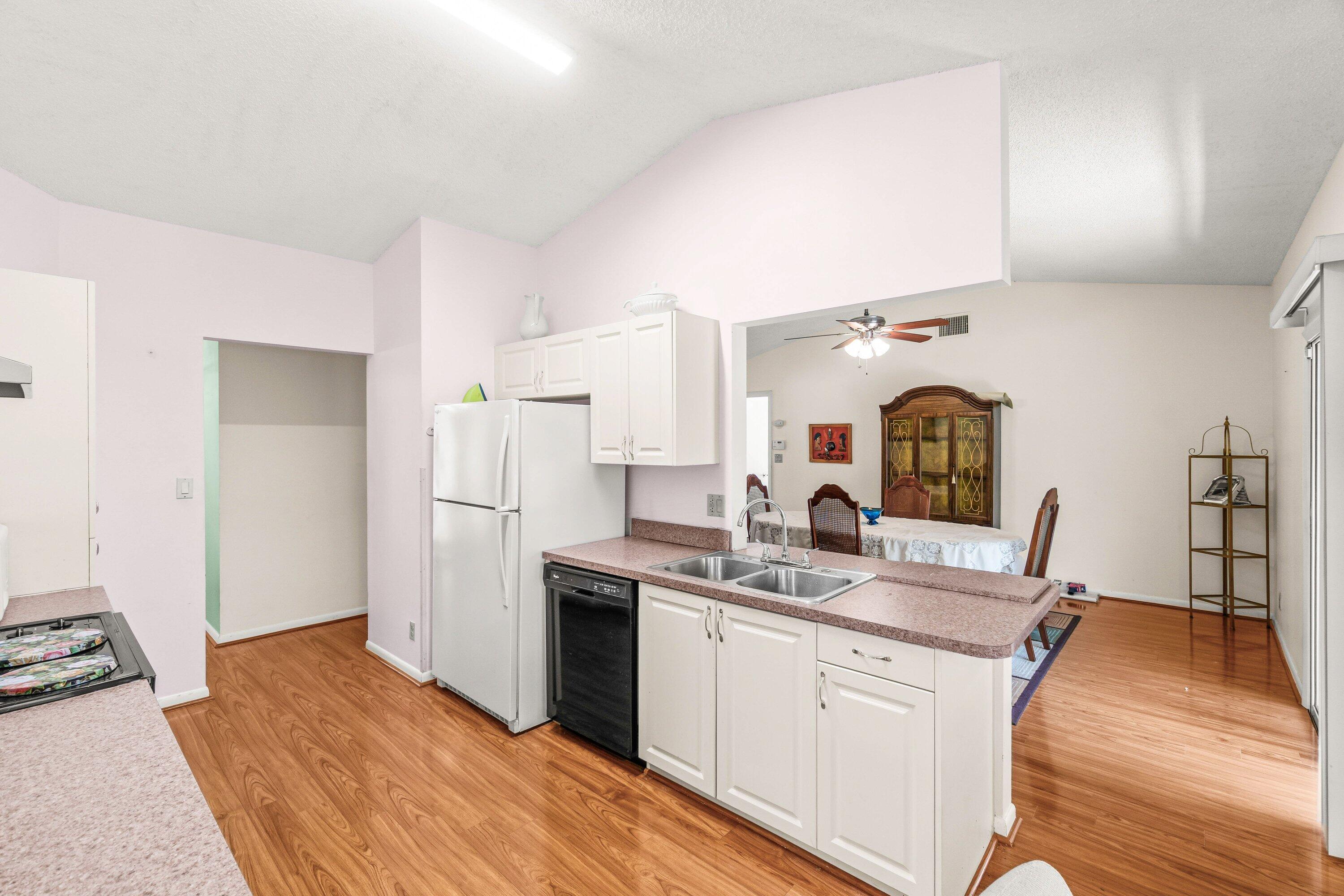 MEADOW LAKE - Residential