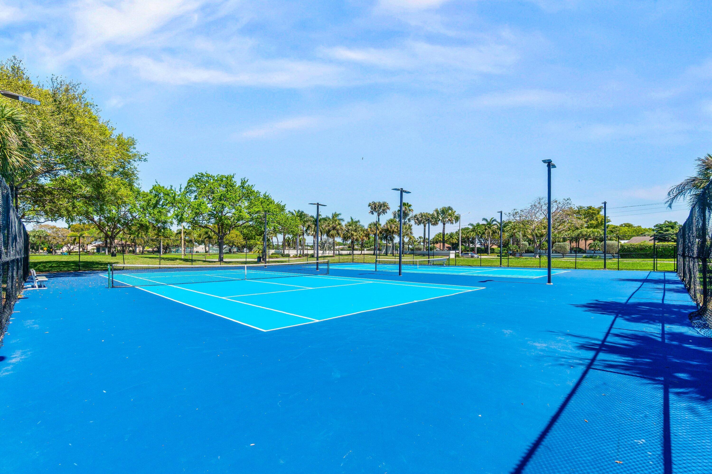 MEADOW LAKE - Residential