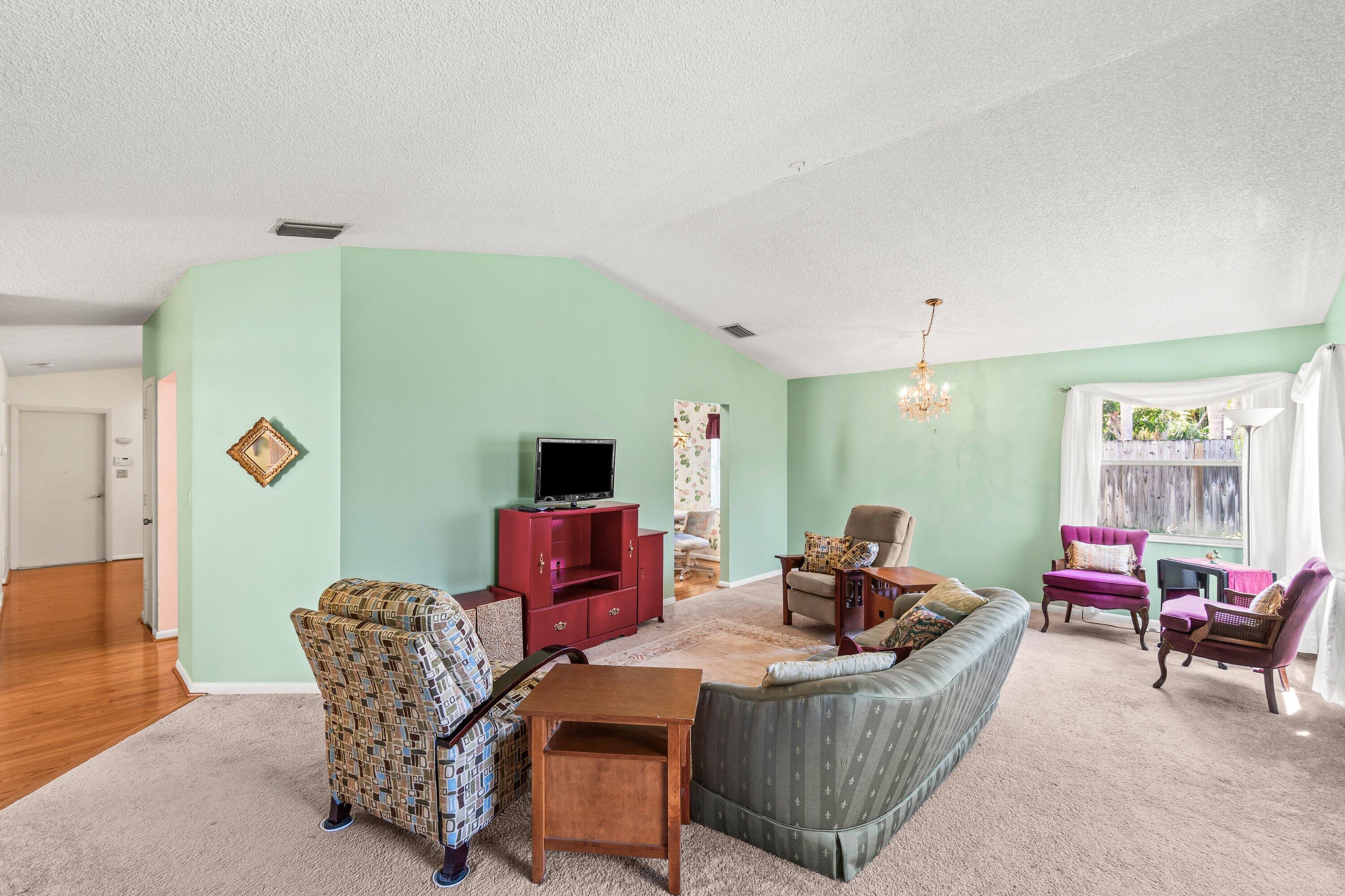 MEADOW LAKE - Residential