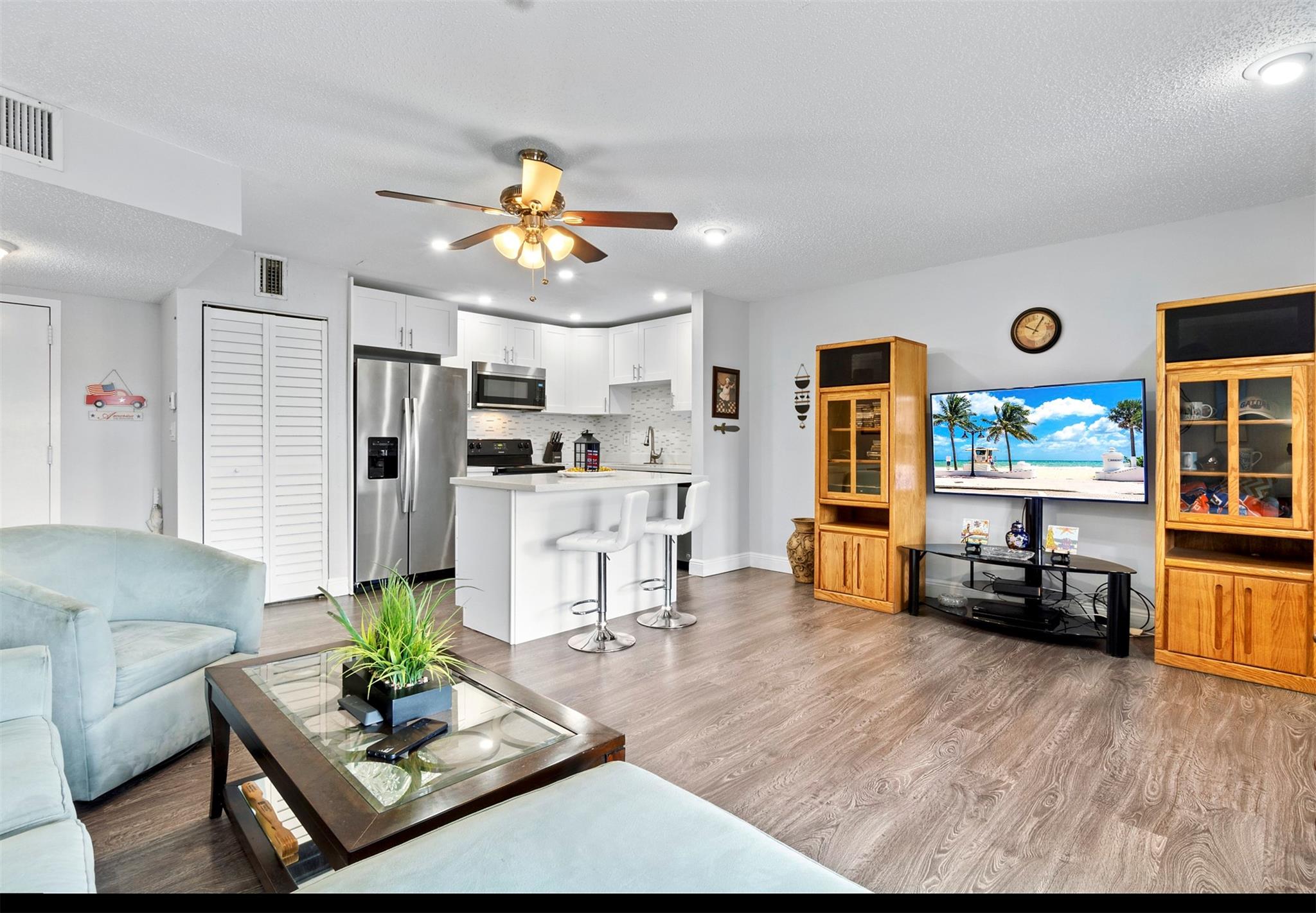 Sabal Palm - Residential