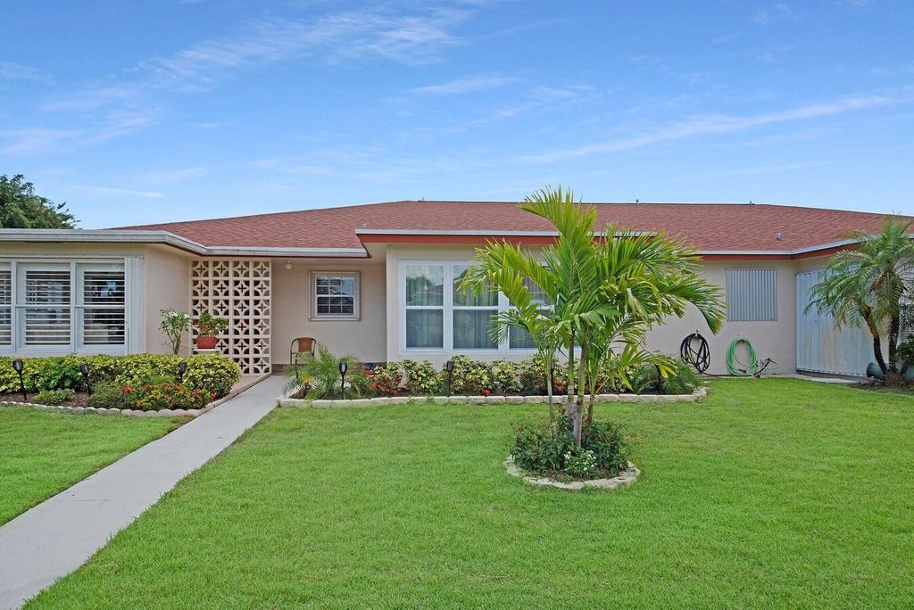 Photo of 4570 NW 2nd Street #B, Delray Beach, FL 33445 (MLS # R10801177)