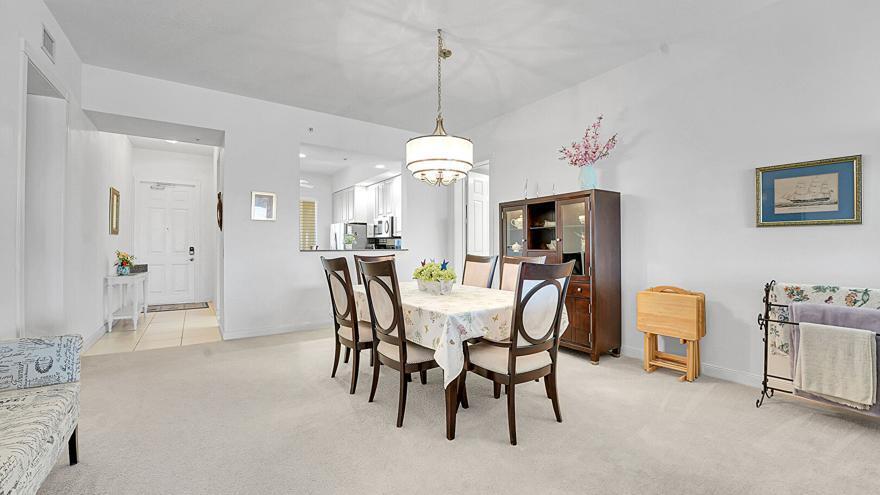 HARBOUR ISLE AT HUTCHINSON ISLAND EAST - Residential