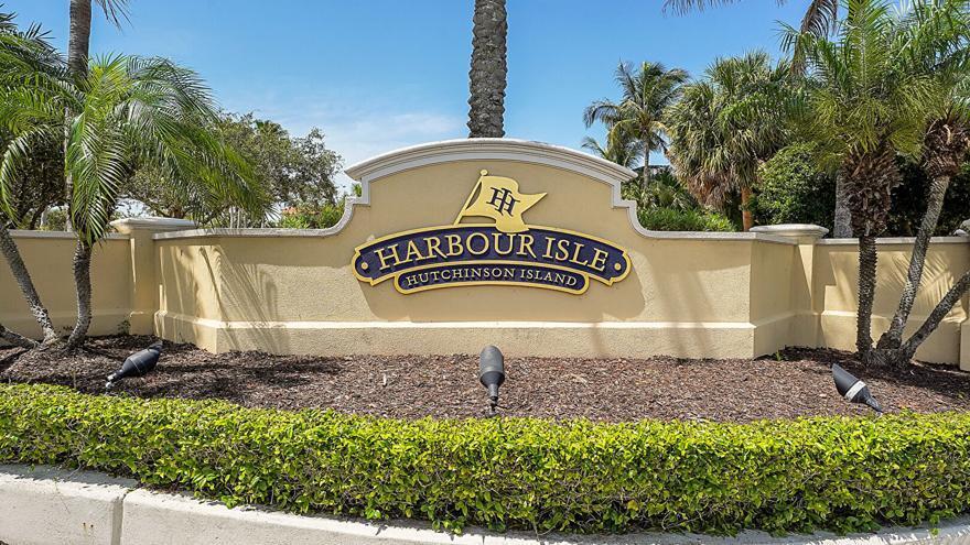 HARBOUR ISLE AT HUTCHINSON ISLAND EAST - Residential