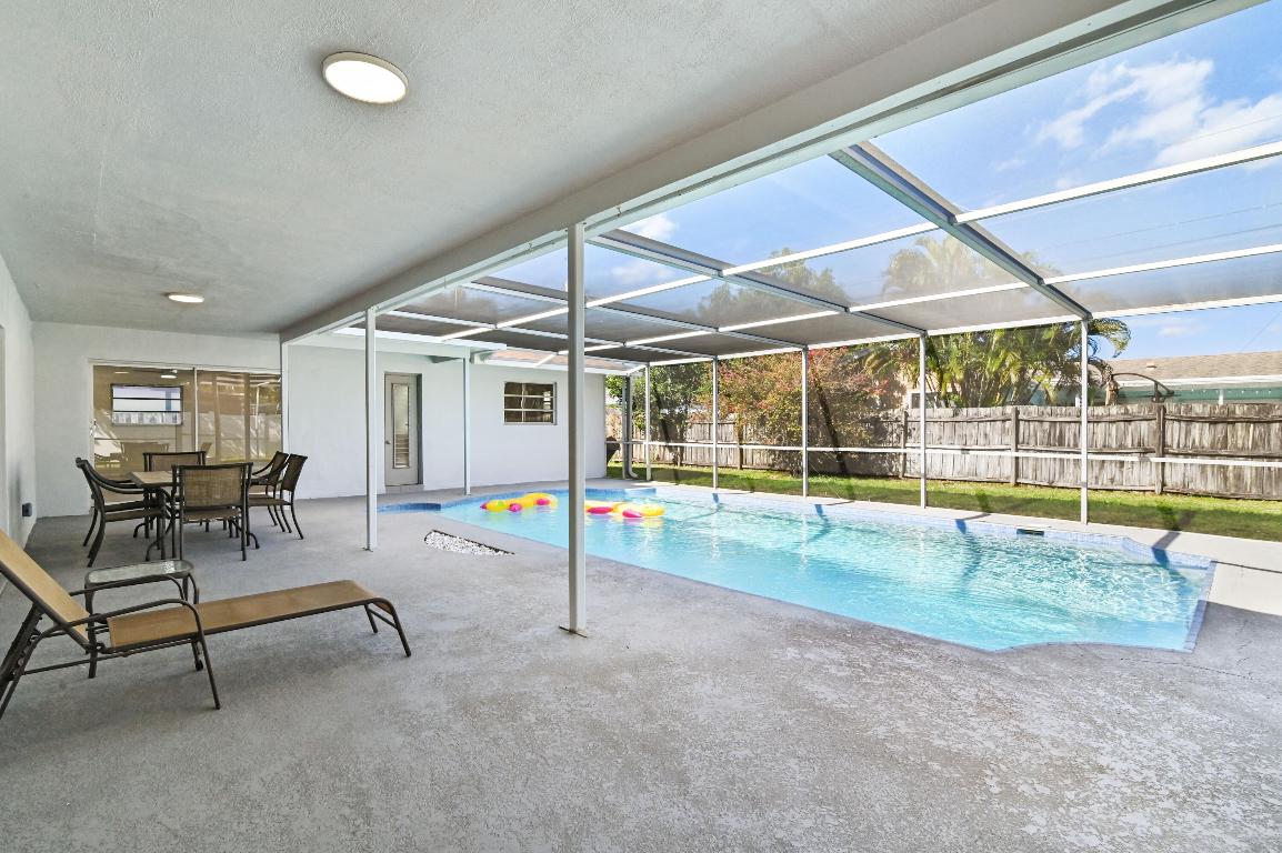 COCONUT CREEK SEC 8 - Residential