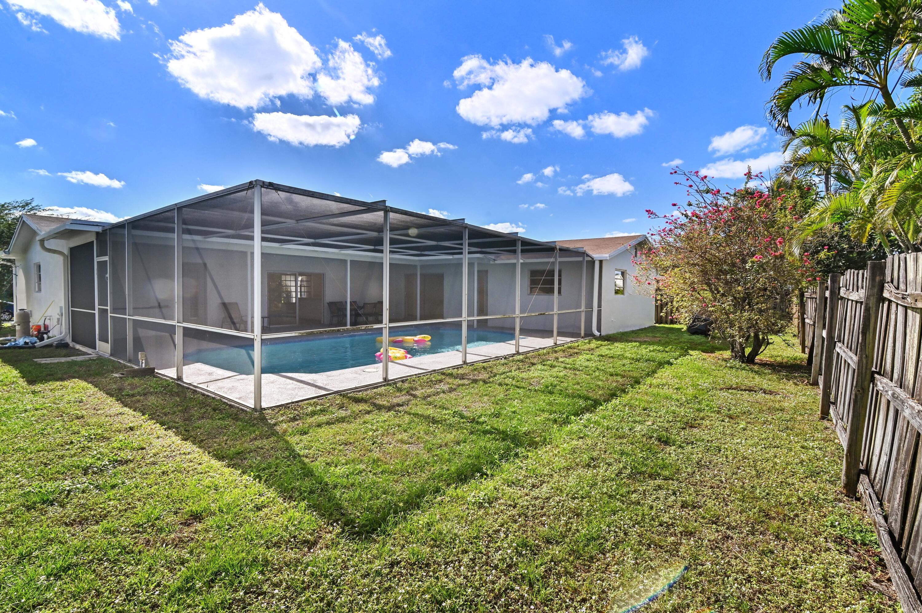 COCONUT CREEK SEC 8 - Residential