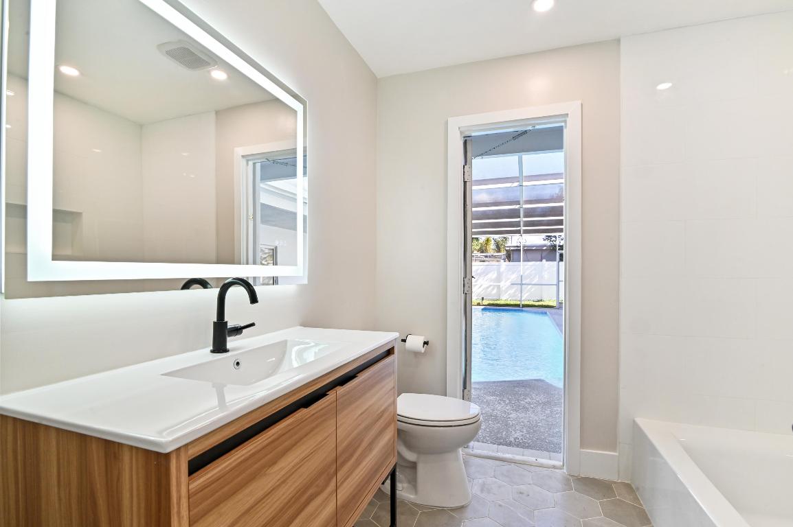 COCONUT CREEK SEC 8 - Residential