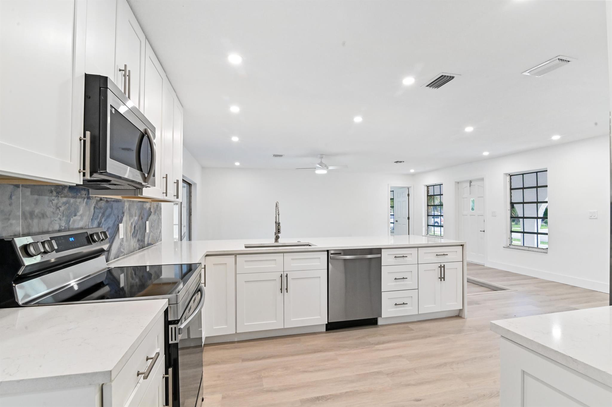 COCONUT CREEK SEC 8 - Residential