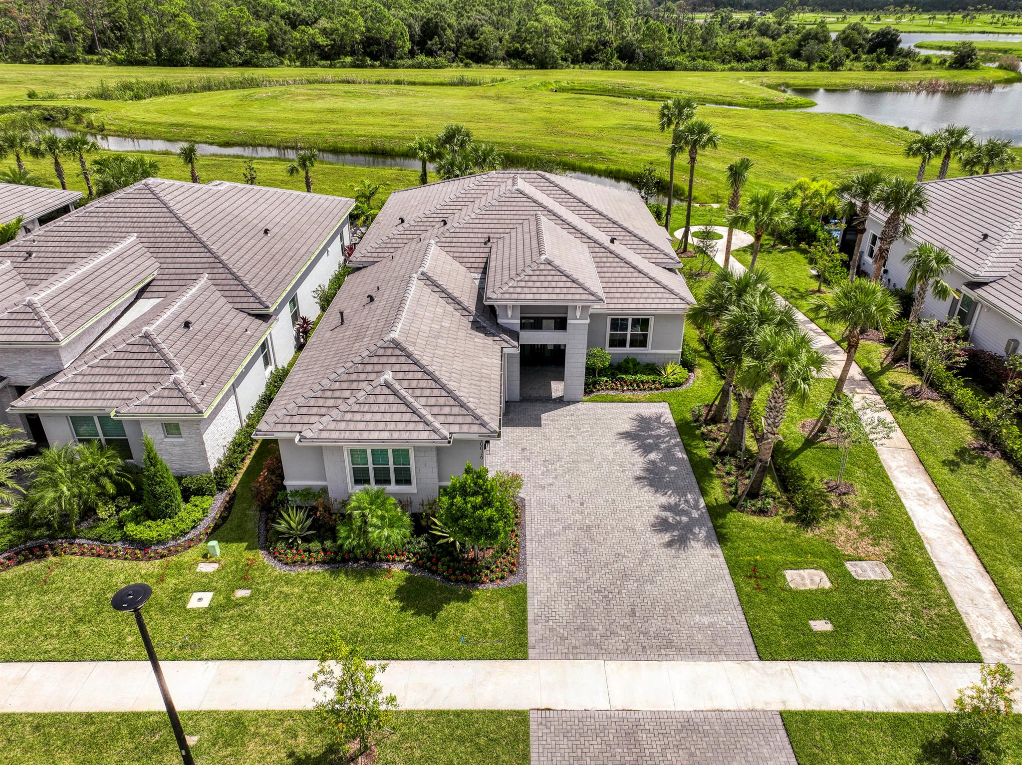 10016 Timber Creek Way
