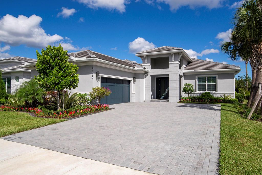 Photo of 10016 Timber Creek Way, Palm Beach Gardens, FL 33412 (MLS # R11127336)