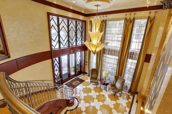 ONE SINGER ISLAND CONDO - Residential