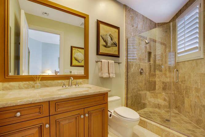 ONE SINGER ISLAND CONDO - Residential