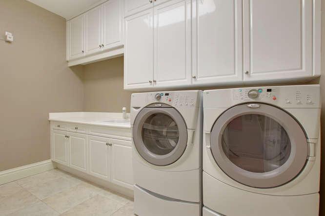 ONE SINGER ISLAND CONDO - Residential