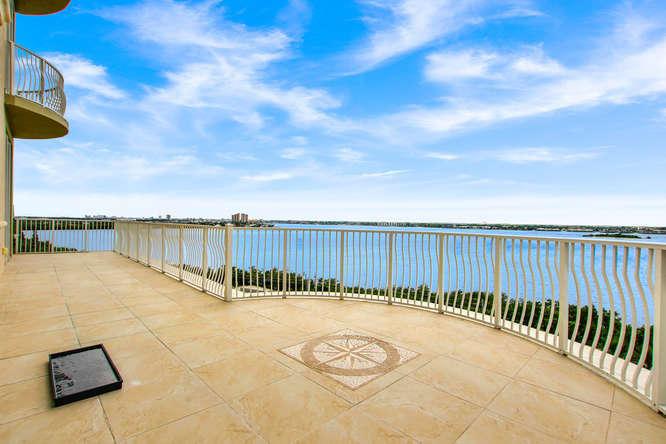 ONE SINGER ISLAND CONDO - Residential