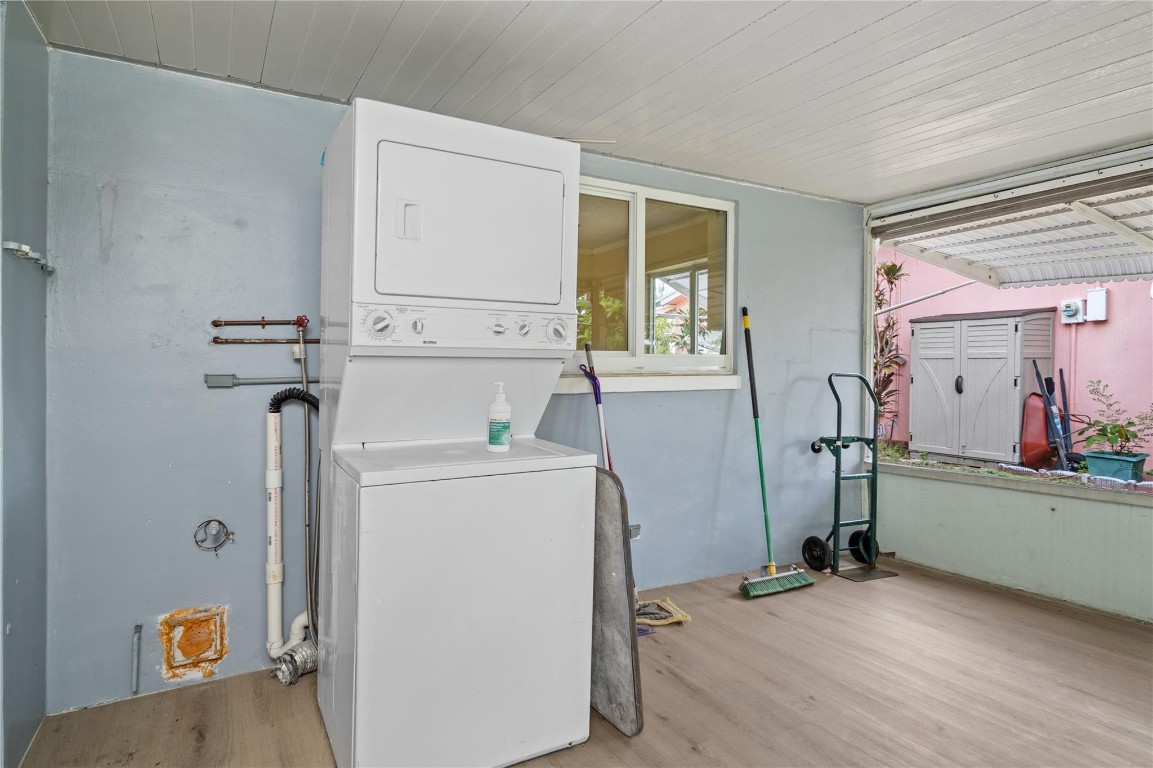 Mainlands Of Tamarac Lake - Residential