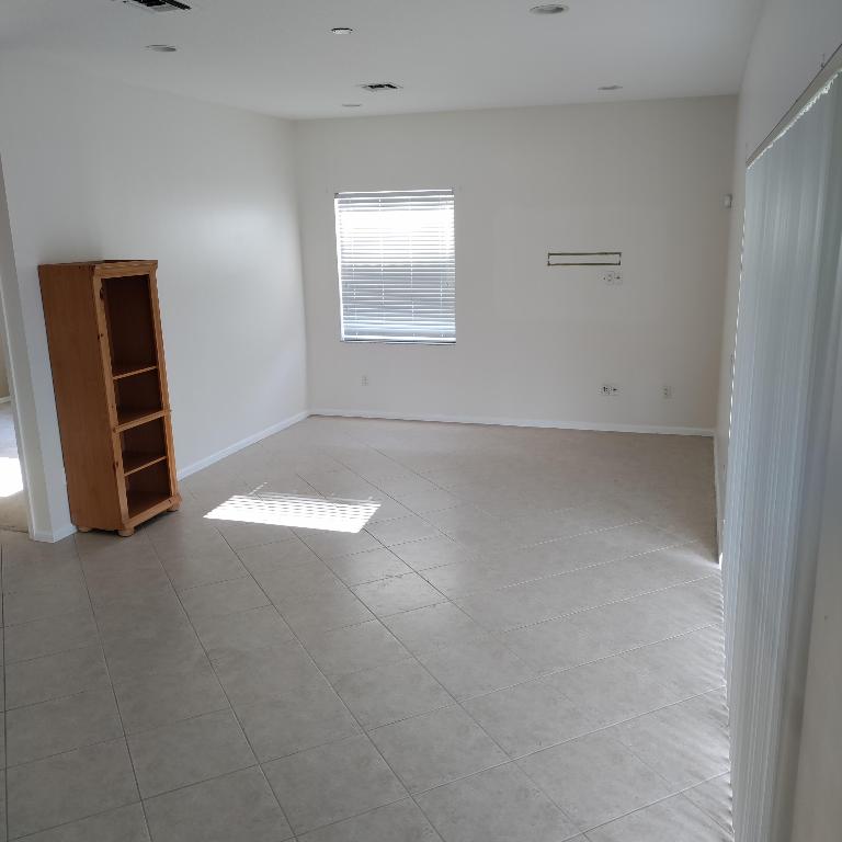 LIDO ISLES - Residential Lease