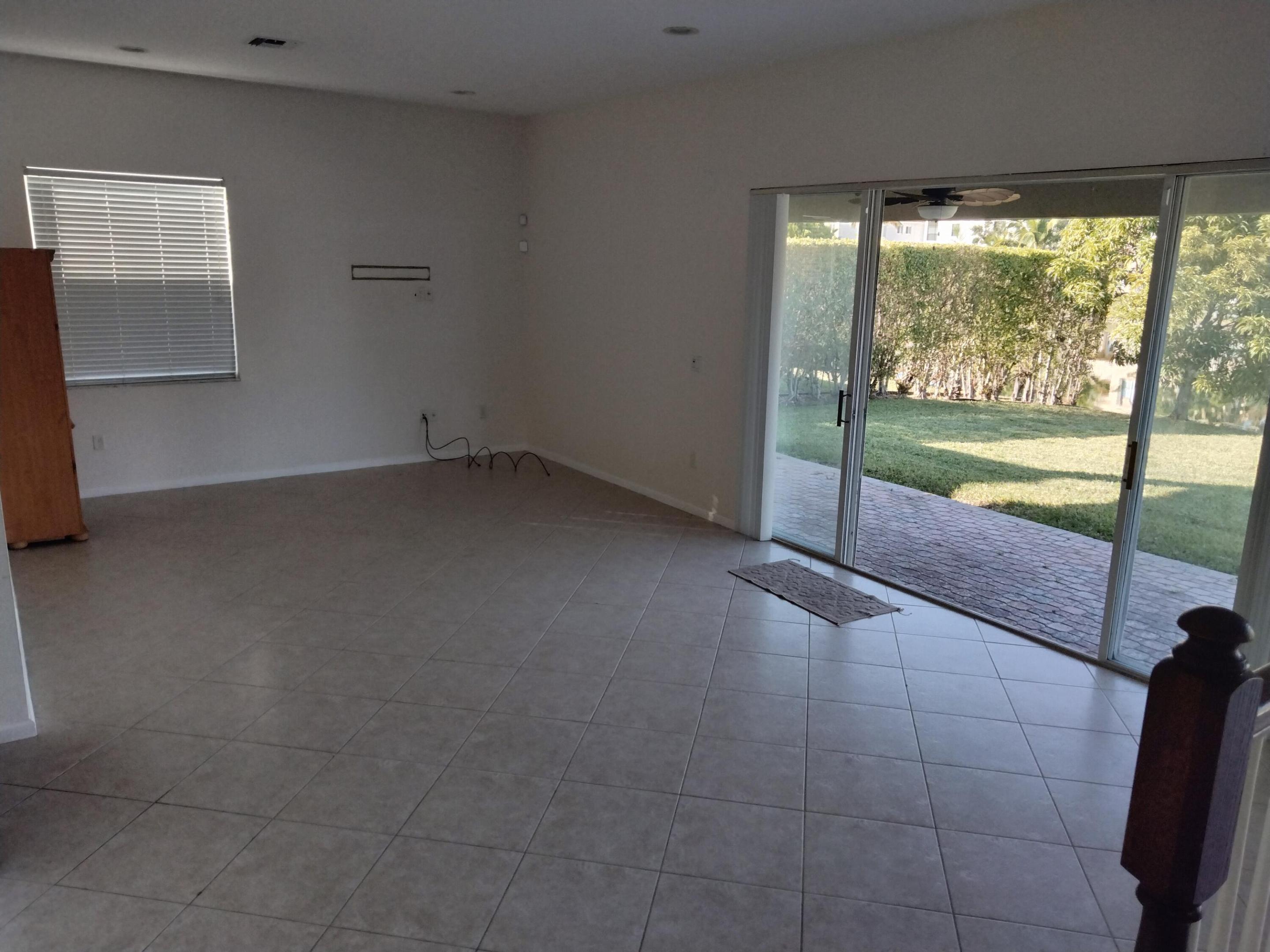 LIDO ISLES - Residential Lease