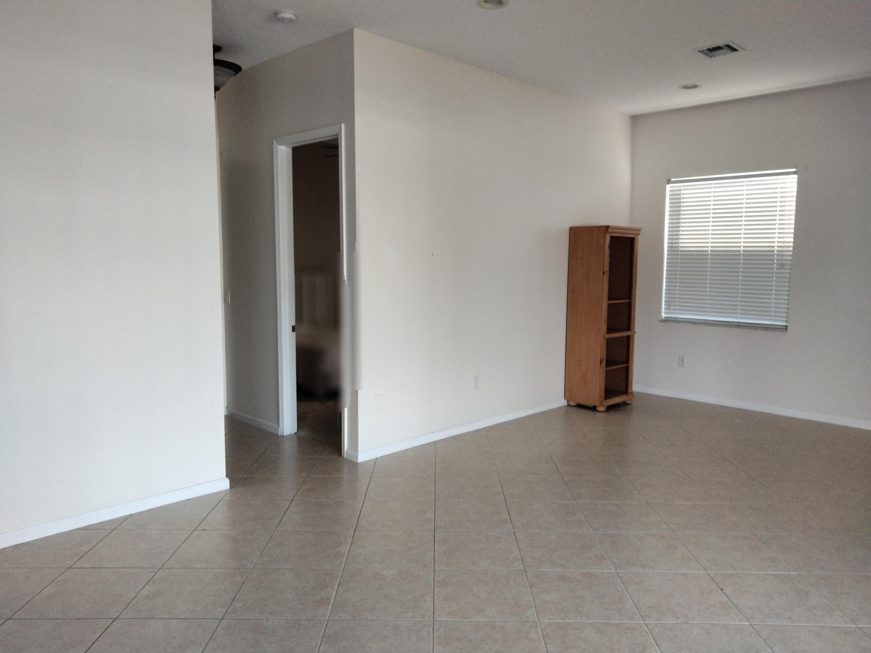 LIDO ISLES - Residential Lease