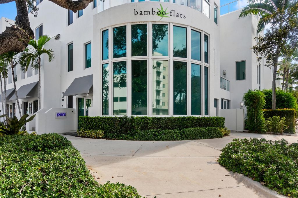 Photo of 716 NE 3rd Avenue #716, Fort Lauderdale, FL 33304 (MLS # B26006408)